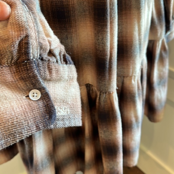 Nwt Levi dress - Picture 7 of 11